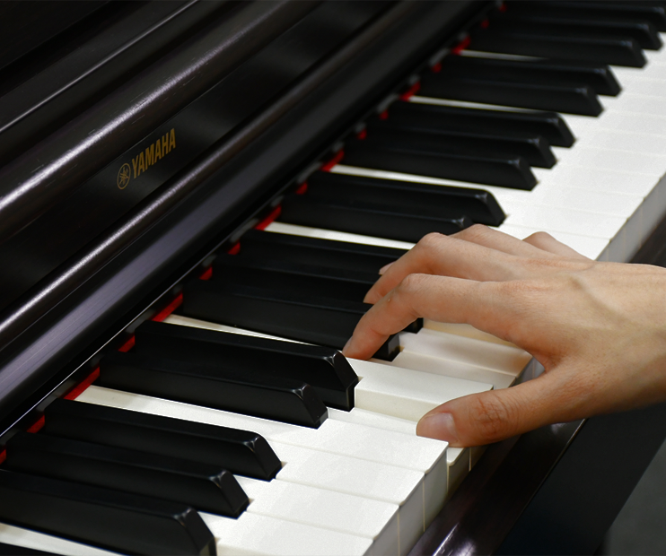 YAMAHA-YDP144 2