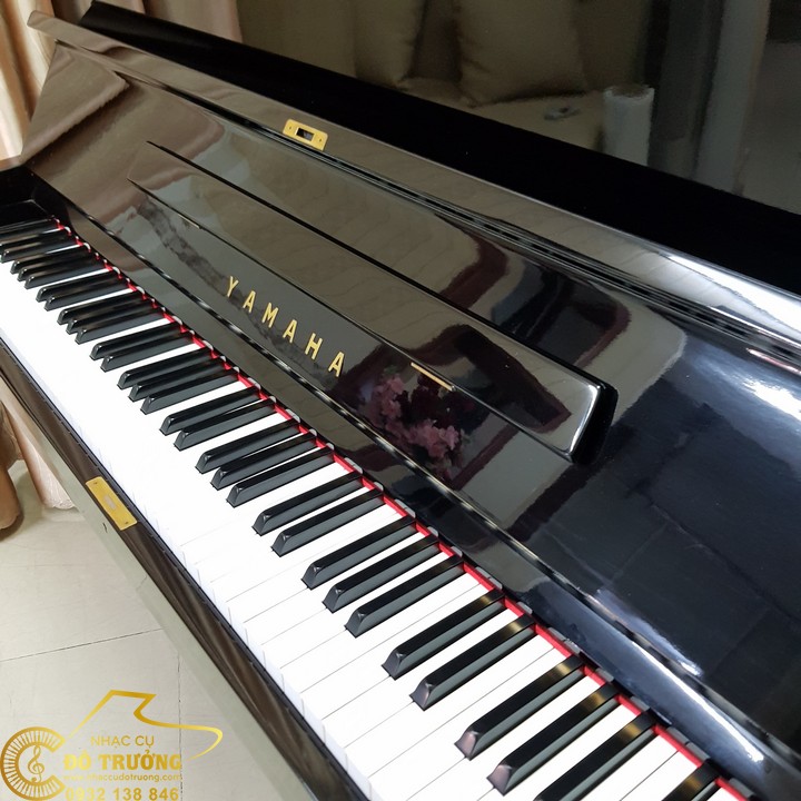 Dan-Piano-Yamaha-U1E_7